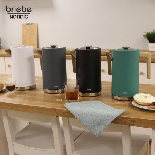Wasserkocher Elektrisch Briebe KT1165BLK Nordic 1,7L Kabellos Schnellkochend BPA-Frei