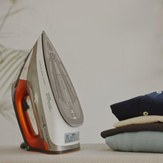 Centro de planchado compacto Solac Cvg9511 2800W Súper Vapor 190g/min