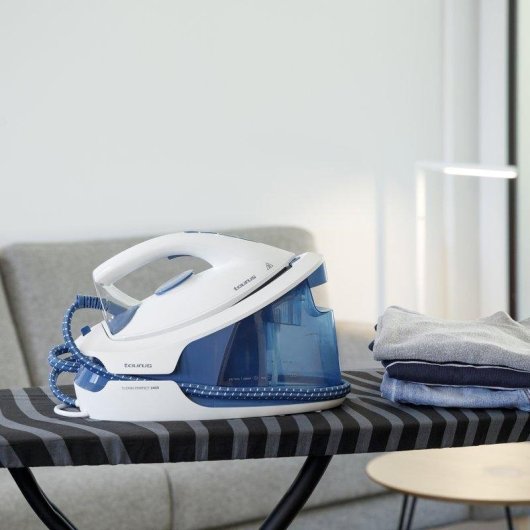 Centro de planchado Taurus Sliding Perfect 2400 2400W Golpe Vapor 250g/min