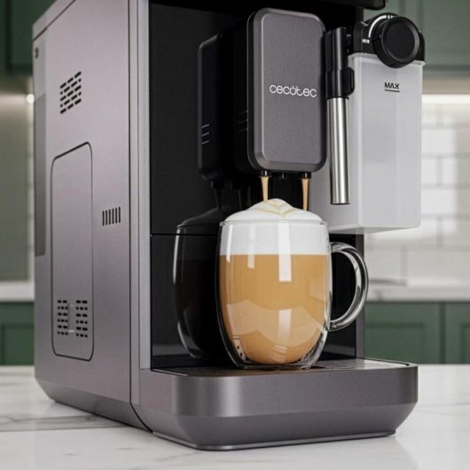 Cremmaet Kaffeevollautomat 2L 19 Bar mit 240ml Milchbehälter