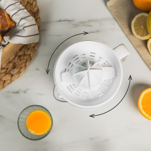 Exprimidor de cítricos eléctrico Ufesa Zing 40W 0.7L con 2 conos