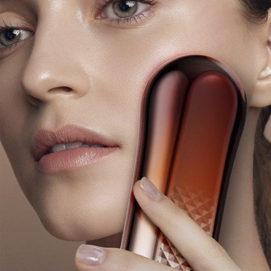 Instrumento de belleza facial Dam Electronics con EMS y luz multi efecto