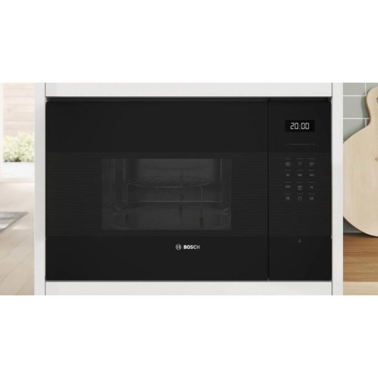Microondes Bosch Serie 6 BEL554MB2 25 Litres 900W avec Grill et Nettoyage Hydrolyse