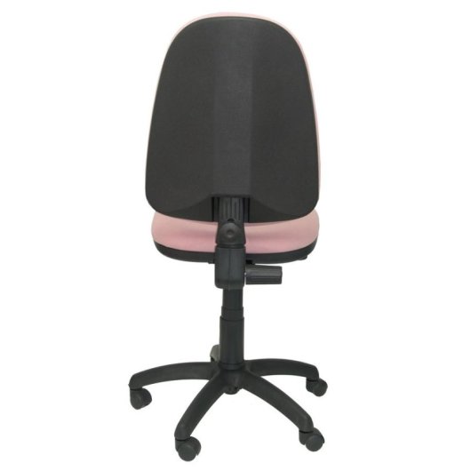 Silla de oficina ergonómica Piqueras y Crespo Ayna con mecanismo de contacto permanente y tapizado rosa claro