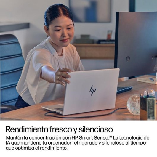 HP EliteBook 8 G1i Portatile 14" Intel Core Ultra 5 226V 16GB Intel Arc Graphics 512GB SSD Windows 11 Pro Display antiriflesso