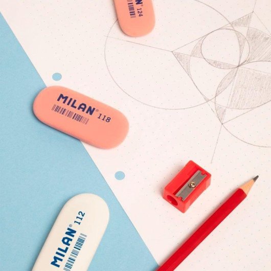 Caja de 24 Gomas de Borrar Milan Miga de Pan Oval 124