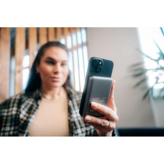 Batería Externa Verbatim Charge 'n' Go 10000 mAh Quick Charge 3.0 Cargador Inalámbrico Gris