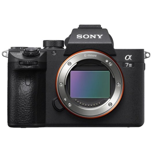 Cámara Mirrorless Sony Alpha 7 III 24.2MP 4K UHD 24-240mm Sensor Full-Frame WiFi Bluetooth