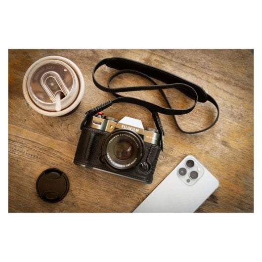 Funda de Couro SmallRig 4709 para Fujifilm X-T50 Preta com Grip e Montagem Tripé