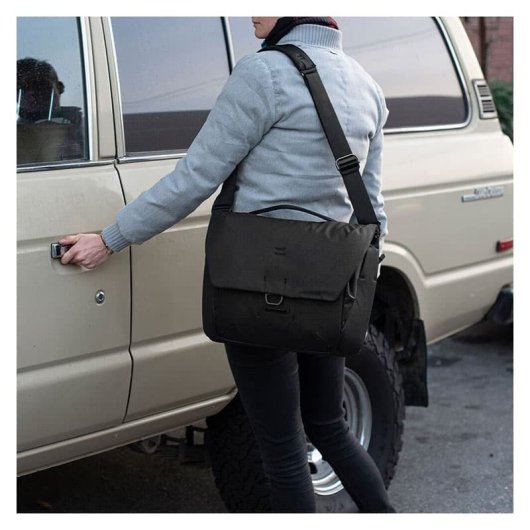 Peak Design Bolso Mensajero Everyday 13l V3 - Negro Bedm-13-bk-3