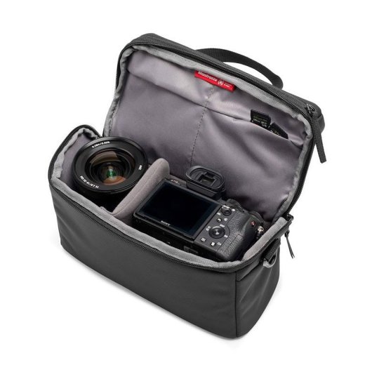 Bolsa de Ombro Manfrotto Advanced M III para Câmera Mirrorless e Drone