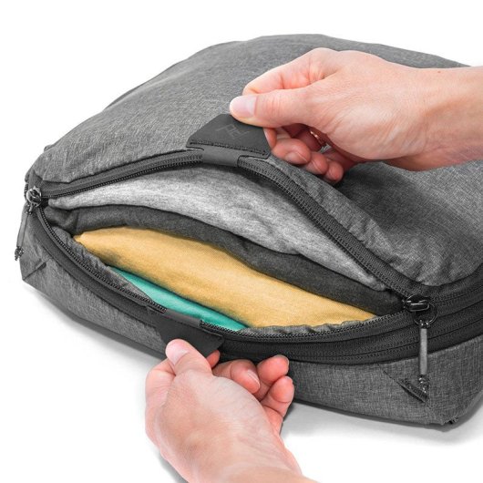 Peak Design Cubo De Embalaje Mediano V2 - Carbón Bpc-m-ch-2