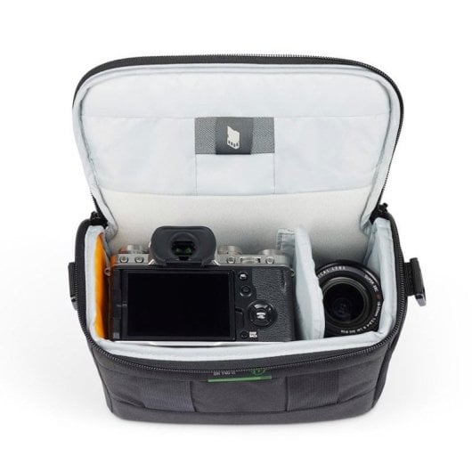 Bolsa Bandoleira Lowepro Adventura SH 140 III Preto Base Robusta 3L