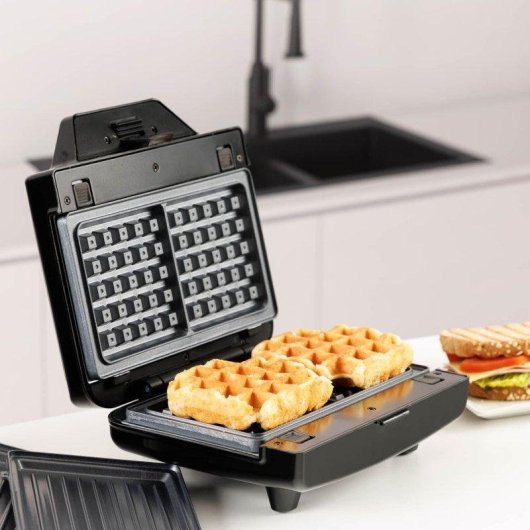 Sandwichera Taurus Miami Legend 900W 3 Placas Antiadherentes Desmontables