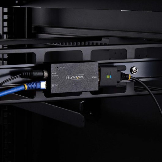 Convertidor Serie a Ethernet StarTech 1 Puerto PoE RJ45 LAN a DB9 RS232