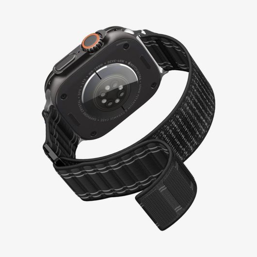 Cinturino Spigen WBF0 per Apple Watch Nylon Nero