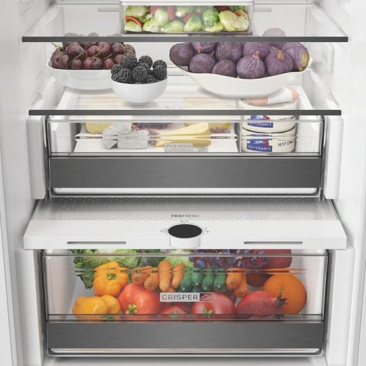 Réfrigérateur Combi Whirlpool WHK2 5293 B5E No Frost 177,5cm 270L D Blanc