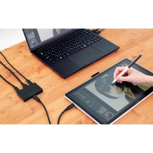 Station d'alimentation Wacom ACK45719Z pour One 14 et Movink 13, Noir