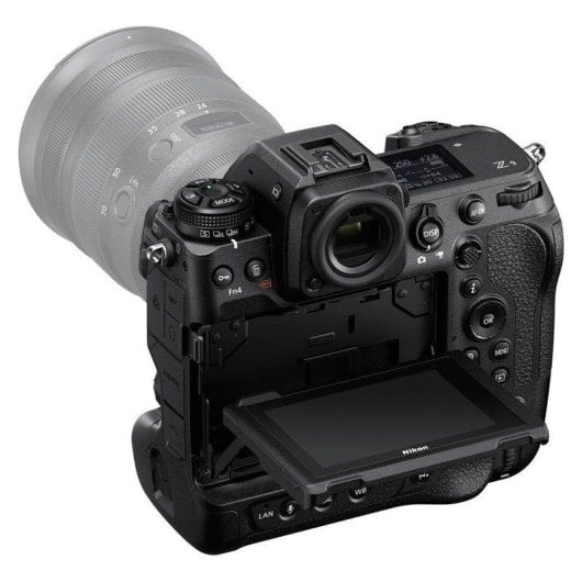 Fotocamera Mirrorless Nikon Z9 Corpo 45,7MP 8256x5504 Full-Frame 8K WiFi Bluetooth
