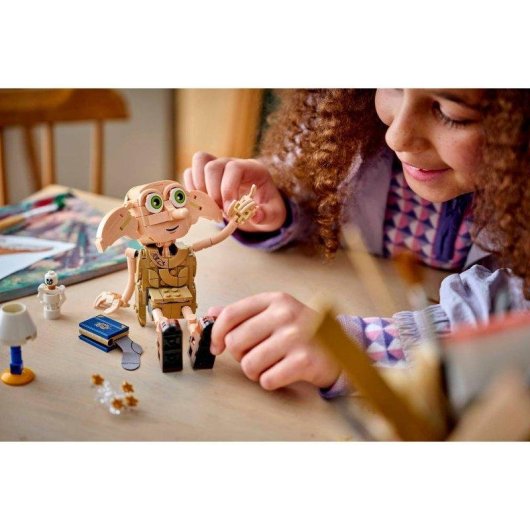 LEGO Harry Potter Dobby el Elfo Libre 76469 379 piezas