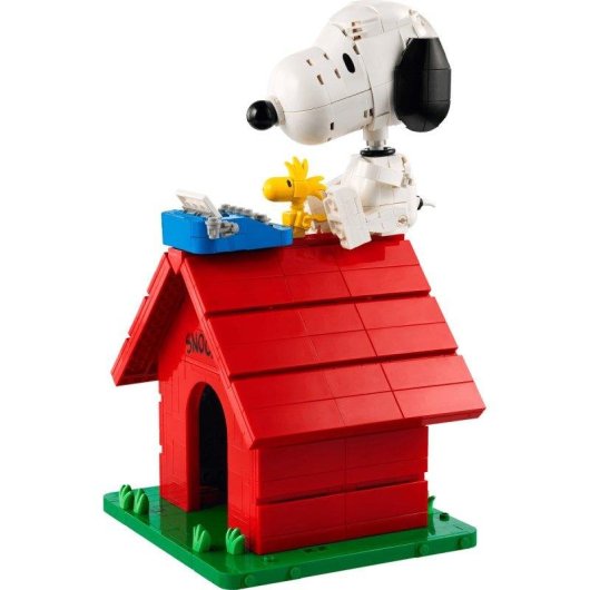 LEGO Ideas Peanuts La Caseta de Snoopy 21368 964 piezas