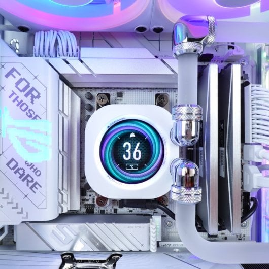 PcCom Custom AMD Ryzen 9 9950X3D / 32GB / 4TB SSD / RTX 5080 / Windows 11 Pro
