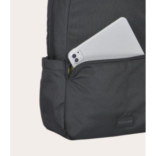 Mochila Tucano rPET para MacBook Pro 16" y Portátil 15.6" Negro, ligera