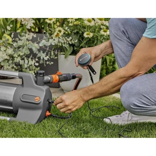 Bomba de Jardín Gardena 6300 Silentcomfort 1050 W, 6300 L/h, 4,9 Bar