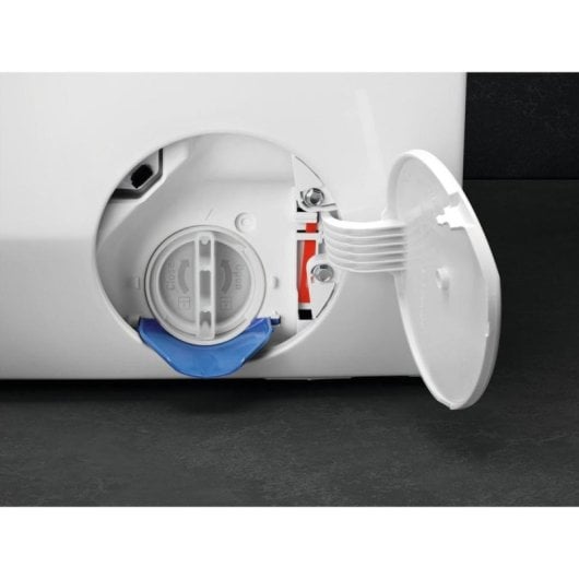Lavasecadora AEG 11 kg D LWR7306L4O con tecnología ProSteam y Wi-Fi