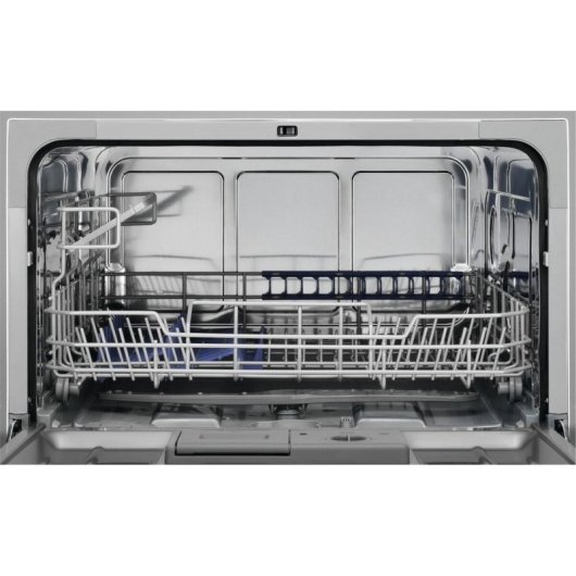 Lavavajillas Electrolux ESF2400OW 6 cubiertos F compacto con display y secado por condensación