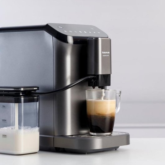 Cafetière superautomatique Taurus Accento Latte 1,5 L 20 Bars avec réservoir de lait