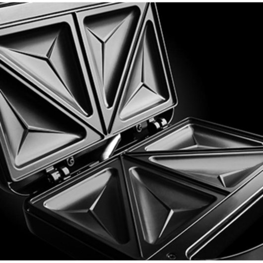 Sandwichera Russell Hobbs Fiesta Preto Aço inoxidável 750 W