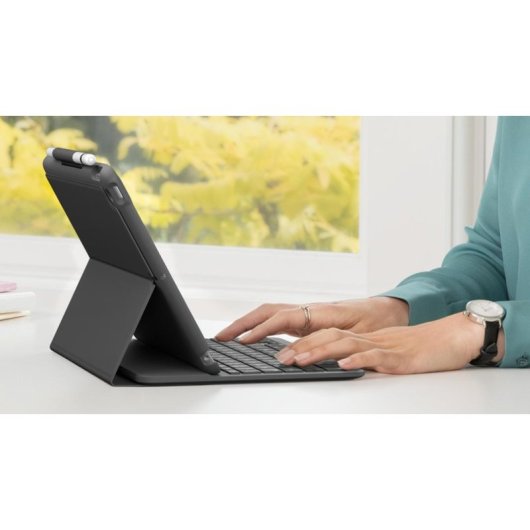 Teclado Logitech Slim Folio inalámbrico Bluetooth para iPad UK English Graphite