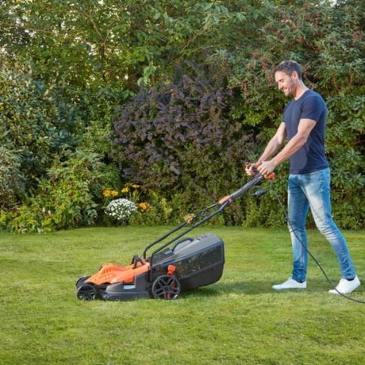 Decespugliatore manuale Black & Decker BEMW481ES 42 cm 1800 W 600 m²