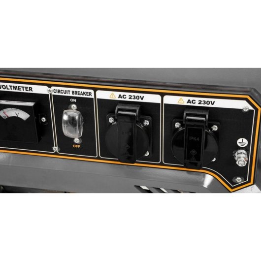 Fuente de Alimentación Graphite 58G904 58W eficiencia estándar