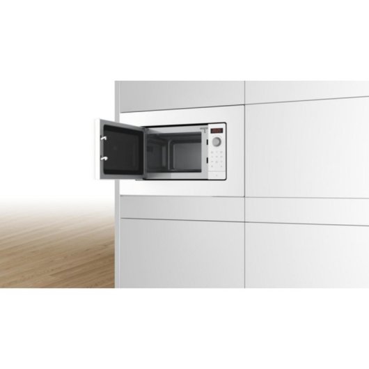 Microonde Bosch Serie 2 BFL623MW3 20 Litri 800W Funzione Scongelamento Rapido