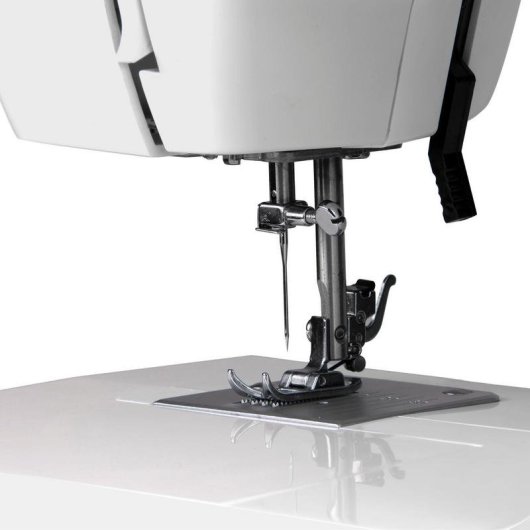 Máquina de coser Łucznik Milena II 419 Blanco 22 puntadas brazo libre
