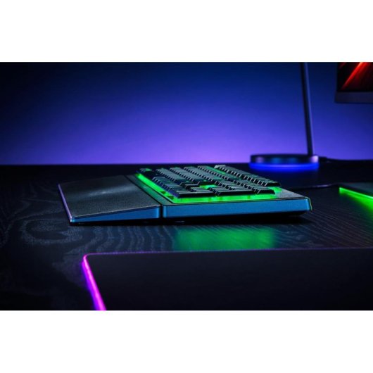 Teclado Razer Ornata V3 X membrana completo con LED RGB y descanso de muñecas