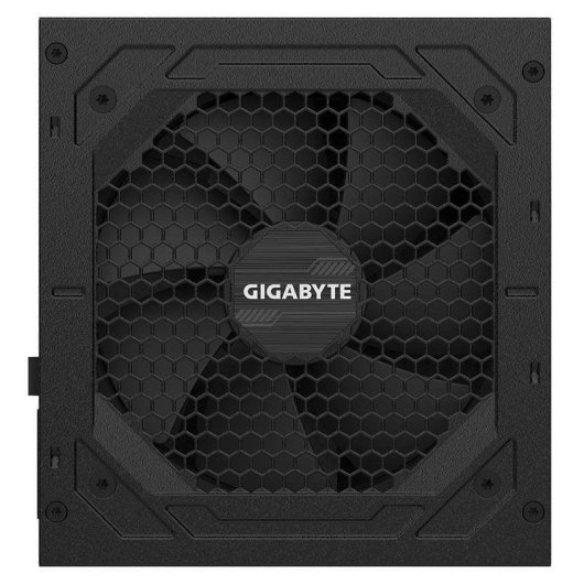 Fuente de Alimentación Gigabyte P750GM 750W Certificación 80 PLUS Gold modular activa