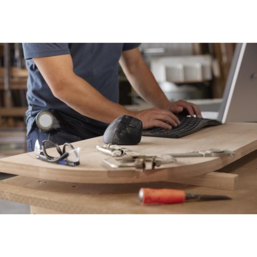 Clavier HP 960 compact à membrane avec pavé numérique séparé et multi-dispositifs