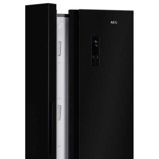 Frigorífico Americano AEG TX6MR531EE No Frost 177cm 532L E Preto