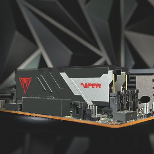 Memória RAM Patriot Viper Venom 16GB 1x16GB DDR5 6000MHz CL30 AMD EXPO Multicolor