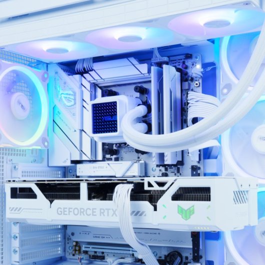 Epical-Q Bucaneer Coul IX AMD Ryzen 7 5700X, 32GB, 1TB SSD NVMe, RTX 5070 + Windows 11 Pro