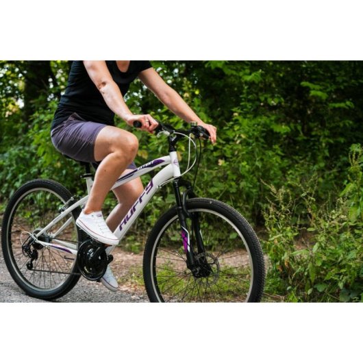 MTB Huffy Extent 26" 18 Velocidades Branco Brilhante