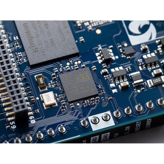Placa de desarrollo Arduino UNO Q 2GB Qualcomm Dragonwing QRB2210