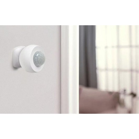 Sensor de Movimento Avatto ZMS16 PIR Interior Compatível Tuya Notificações Móveis