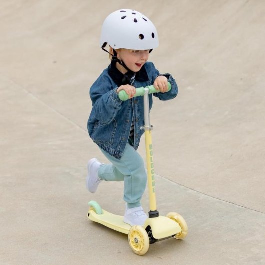 Patín Boldcube SKY005 3 Ruedas Amarillo Ajustable Niños 2-6 años