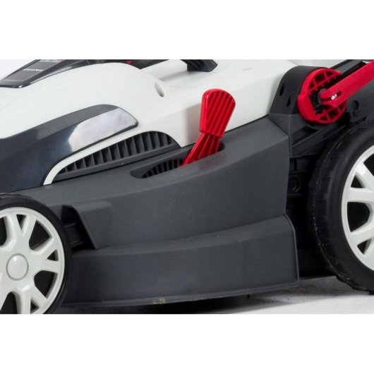 Cortasetos eléctrico NAC LE18-42-PB-KC 1800W 42cm 50L