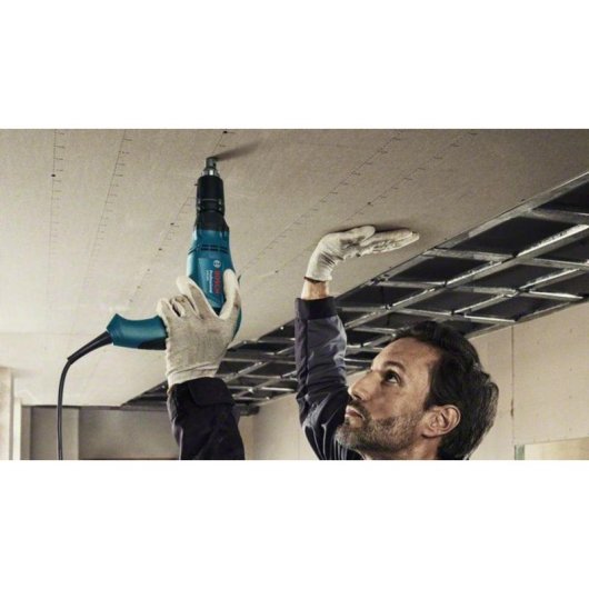 Chave de fendas Bosch GTB 650 650W 12 Nm com maleta
