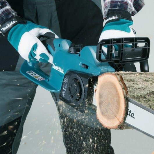 Motosierra Makita UC3541A 1800W 35cm 7820 RPM